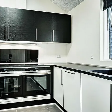 Sleeps 18 Pool Wifi Casa vacanze Snogebæk