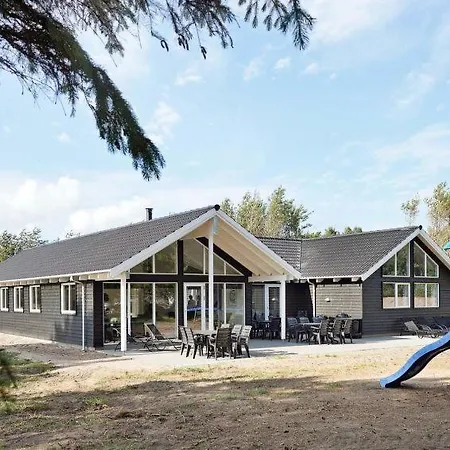 Sleeps 18 Pool Wifi